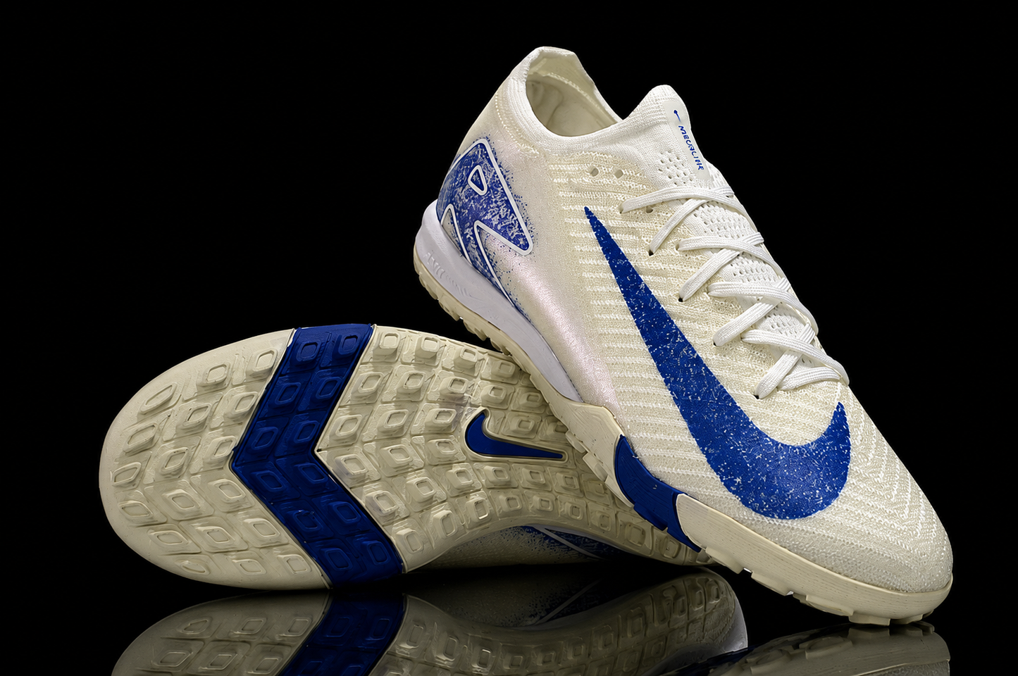 Mercurial Vapor16 Superfly10 "Blueprint" Turf Surface