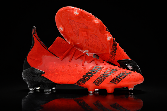 Predator Freak 21+ “Meteorite” Elite Frim Ground