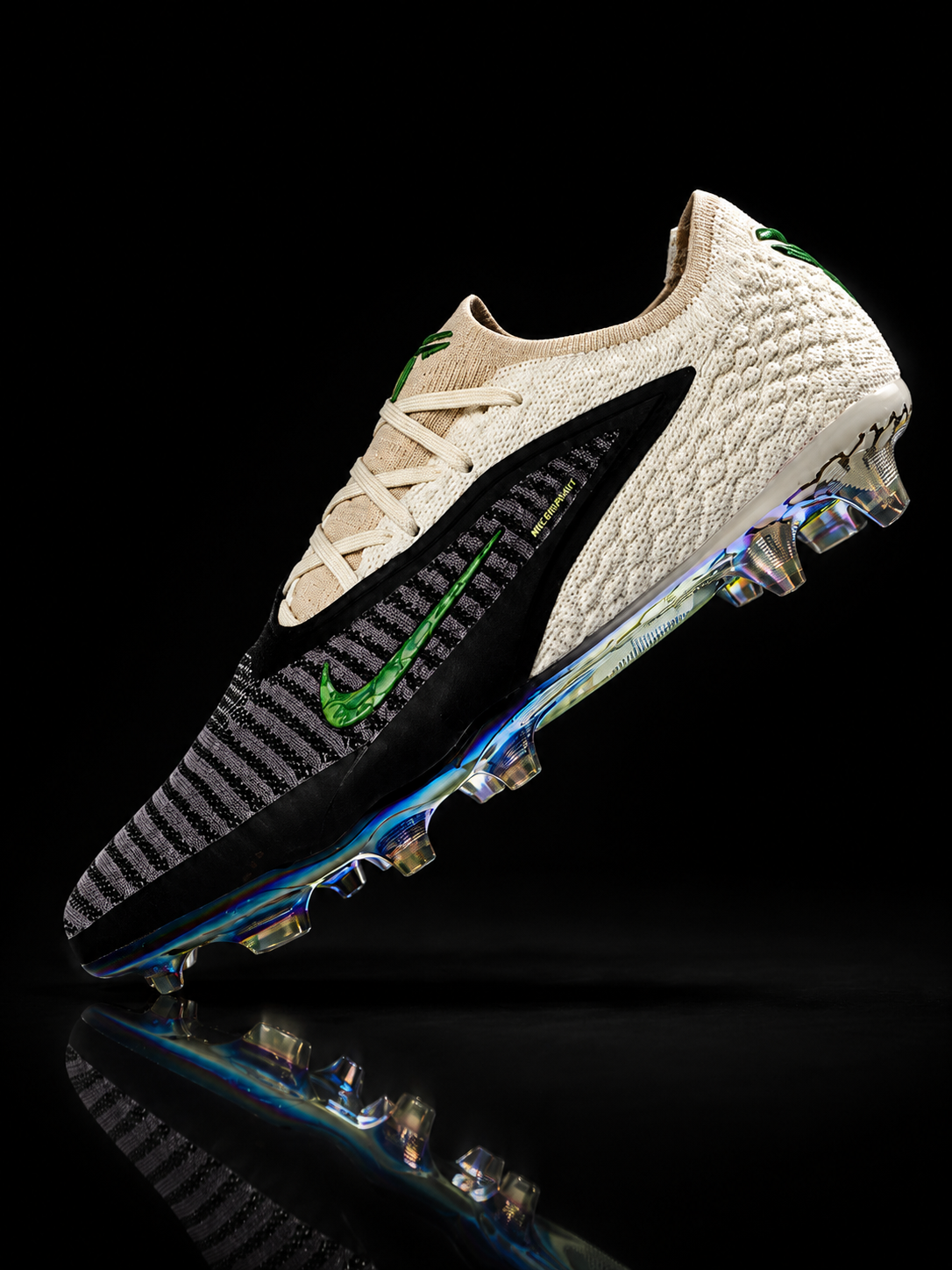 Phantom 6 "Black Mamba" Elite Frim Ground