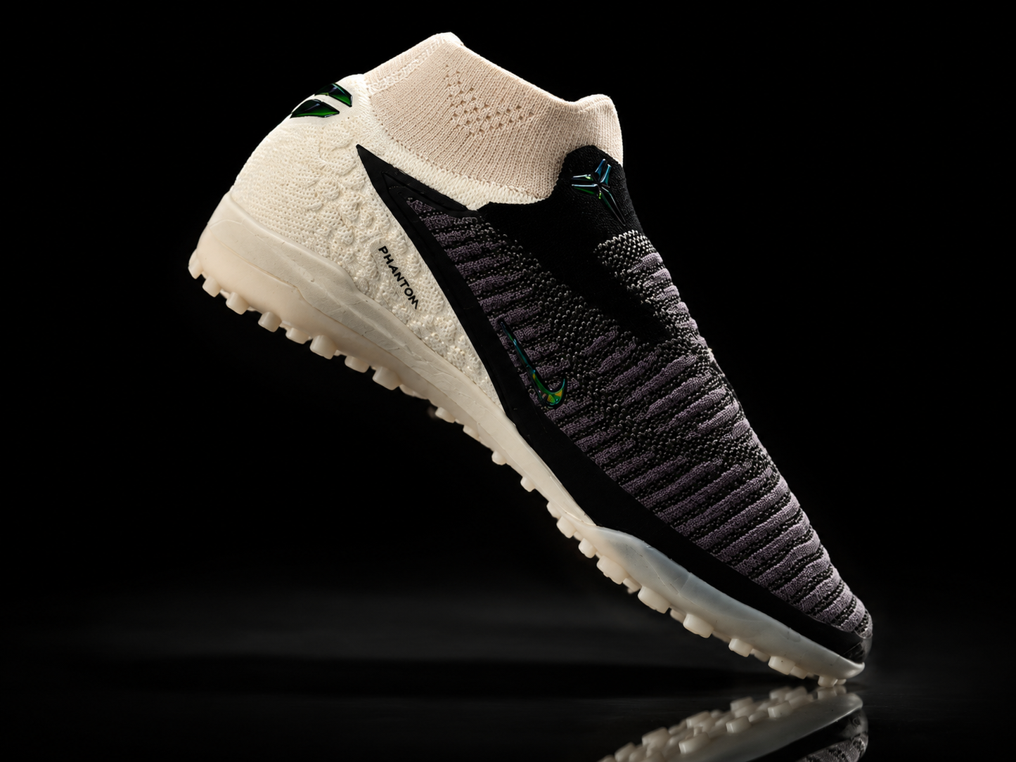 Phantom 6 "Black Mamba" GL Elite Turf Surface