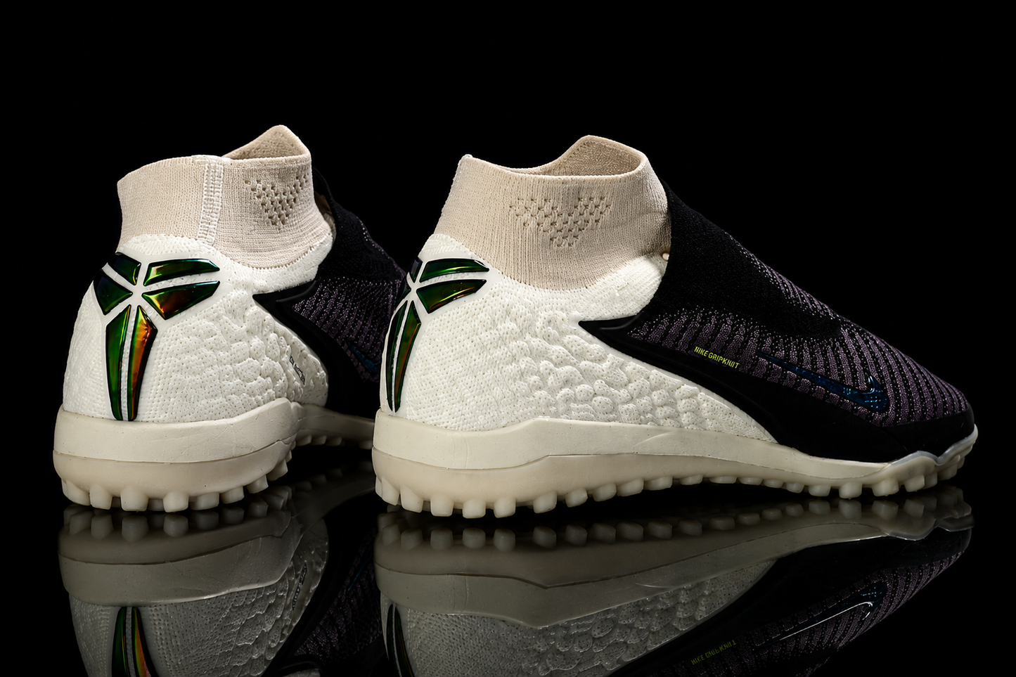 Phantom 6 "Black Mamba" GL Elite Turf Surface