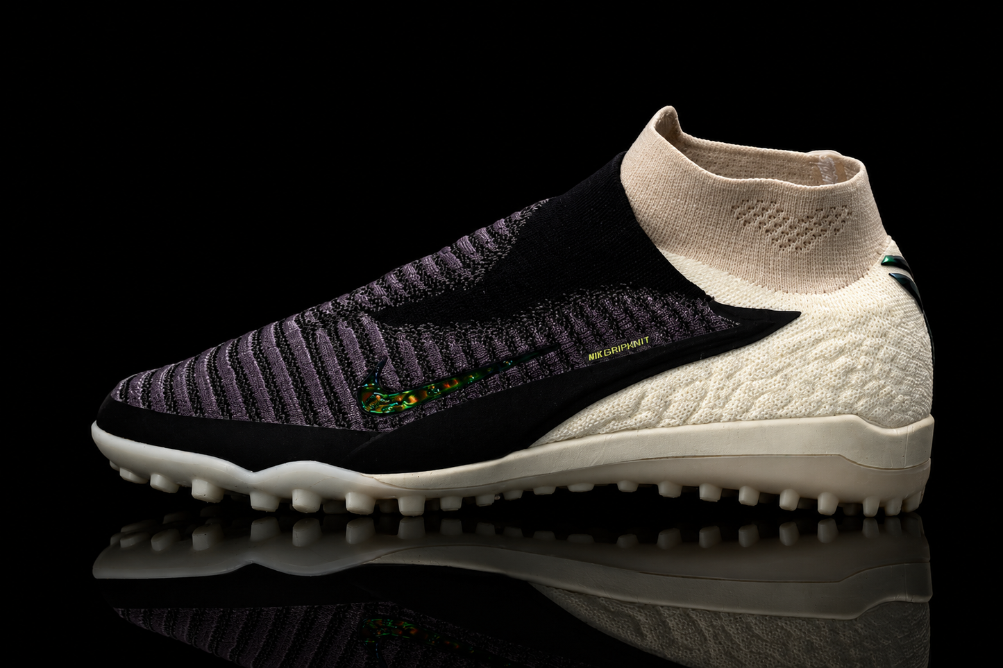 Phantom 6 "Black Mamba" GL Elite Turf Surface
